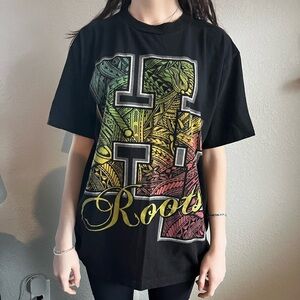 Hawaii inspired. Boyfriend Tee.
